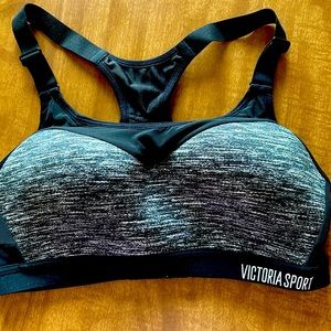 Victoria’s Secret Sports Bra